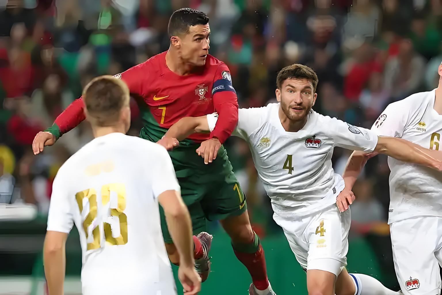 塞尔维亚队大胜卢森堡,晋级世界杯预选赛 塞尔维亚队大胜卢森堡,晋级世界杯预选赛