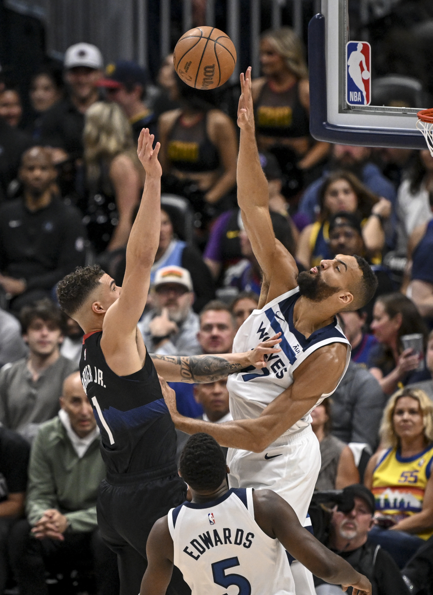 掘金队在比赛中展现出强大实力