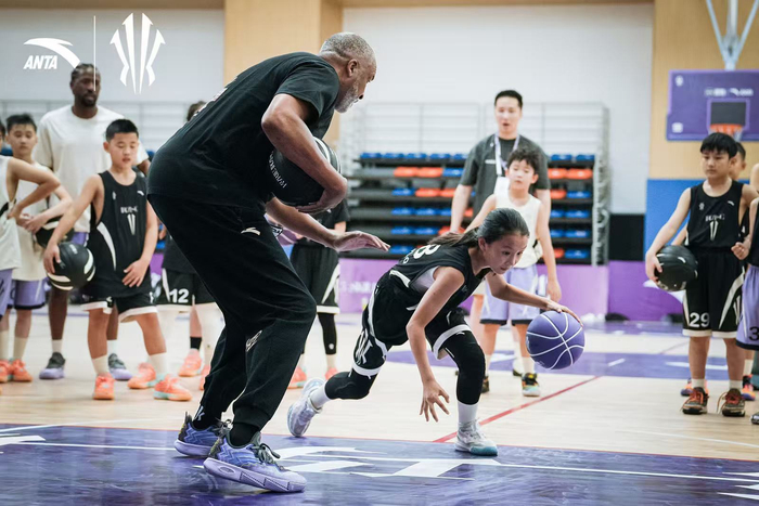 阿尔及利亚队主教练蒂利:球员需要更多训练时间的简单介绍 阿尔及利亚队主教练蒂利:球员需要更多训练时间的简单介绍