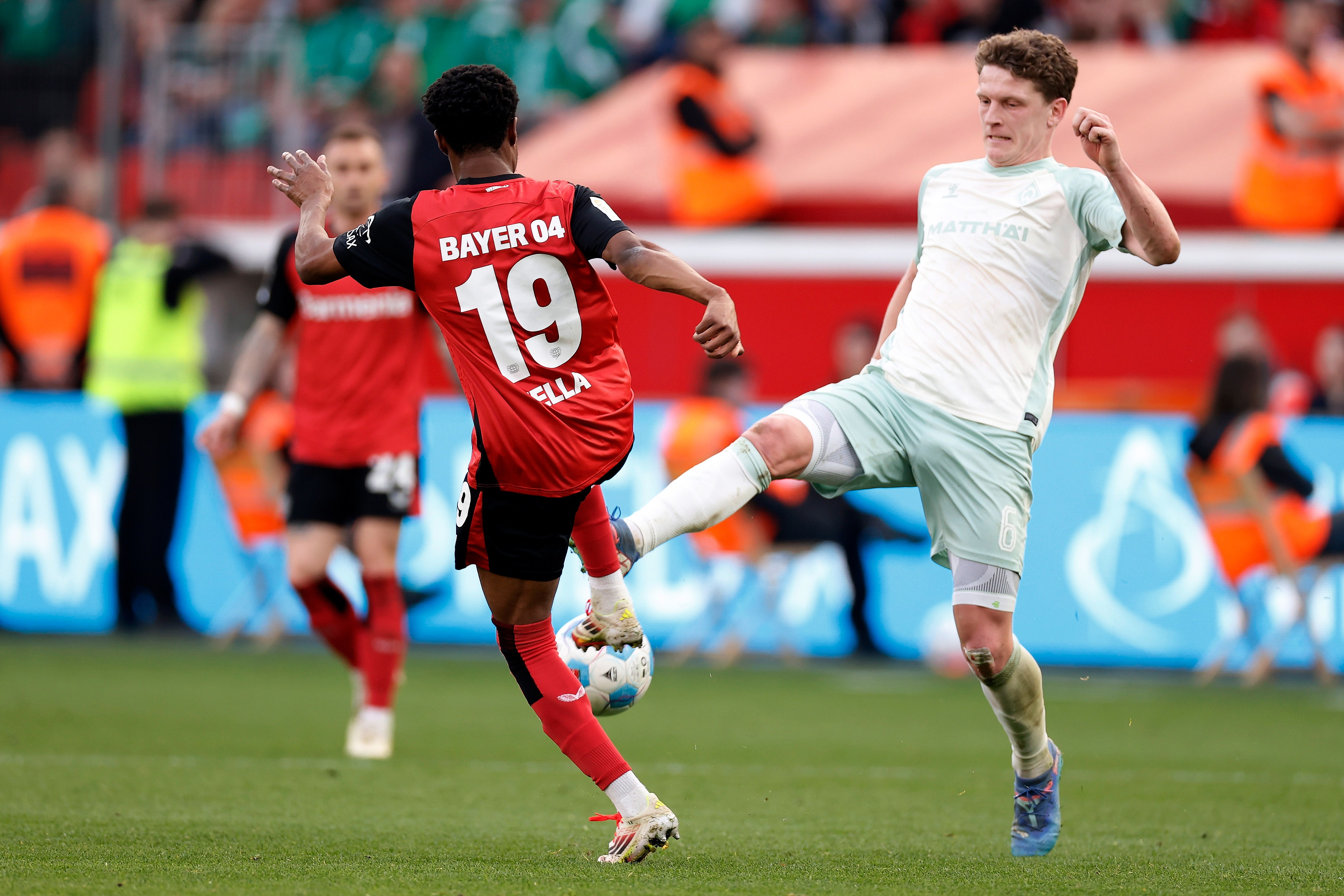 比赛场上火爆：德国队力挫对手