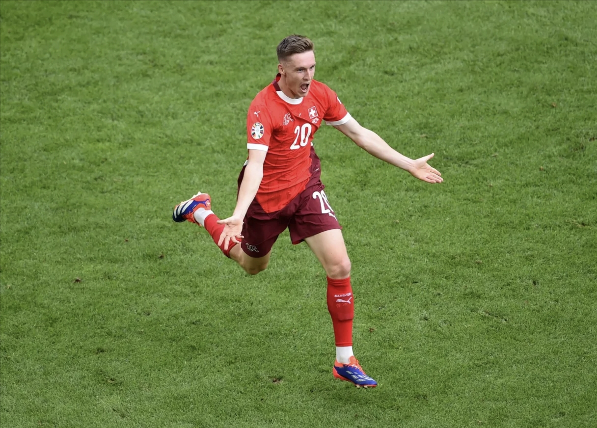 瑞士队输掉了比赛，陷入困境