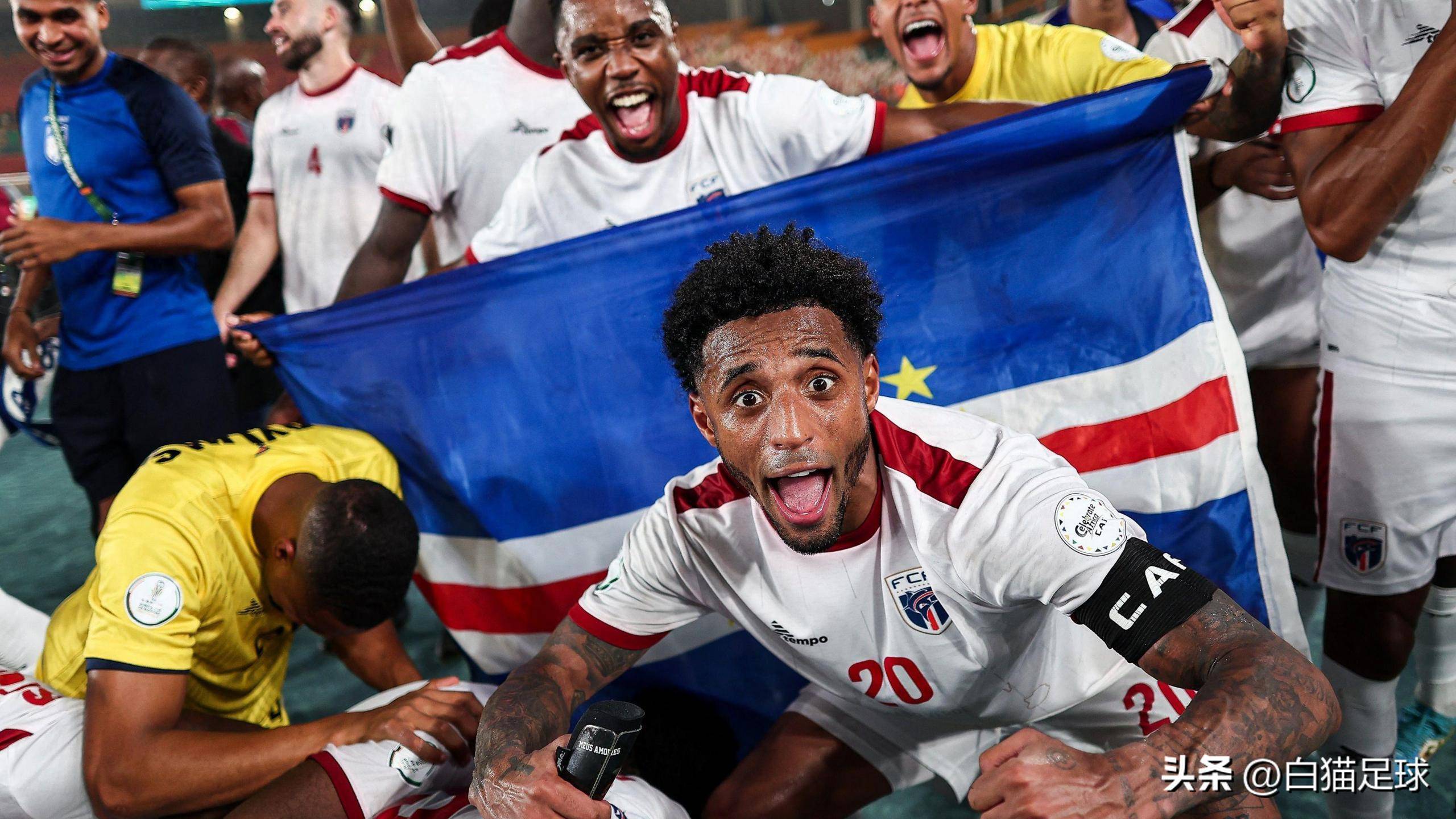 包含冰岛遭遇败局，失去欧预赛晋级资格！的词条