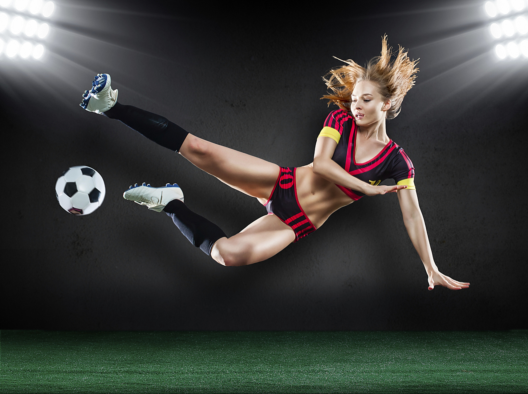 aoa体育培训-欧洲足球赛事激荡人心，球员斗志昂扬力争上游的简单介绍